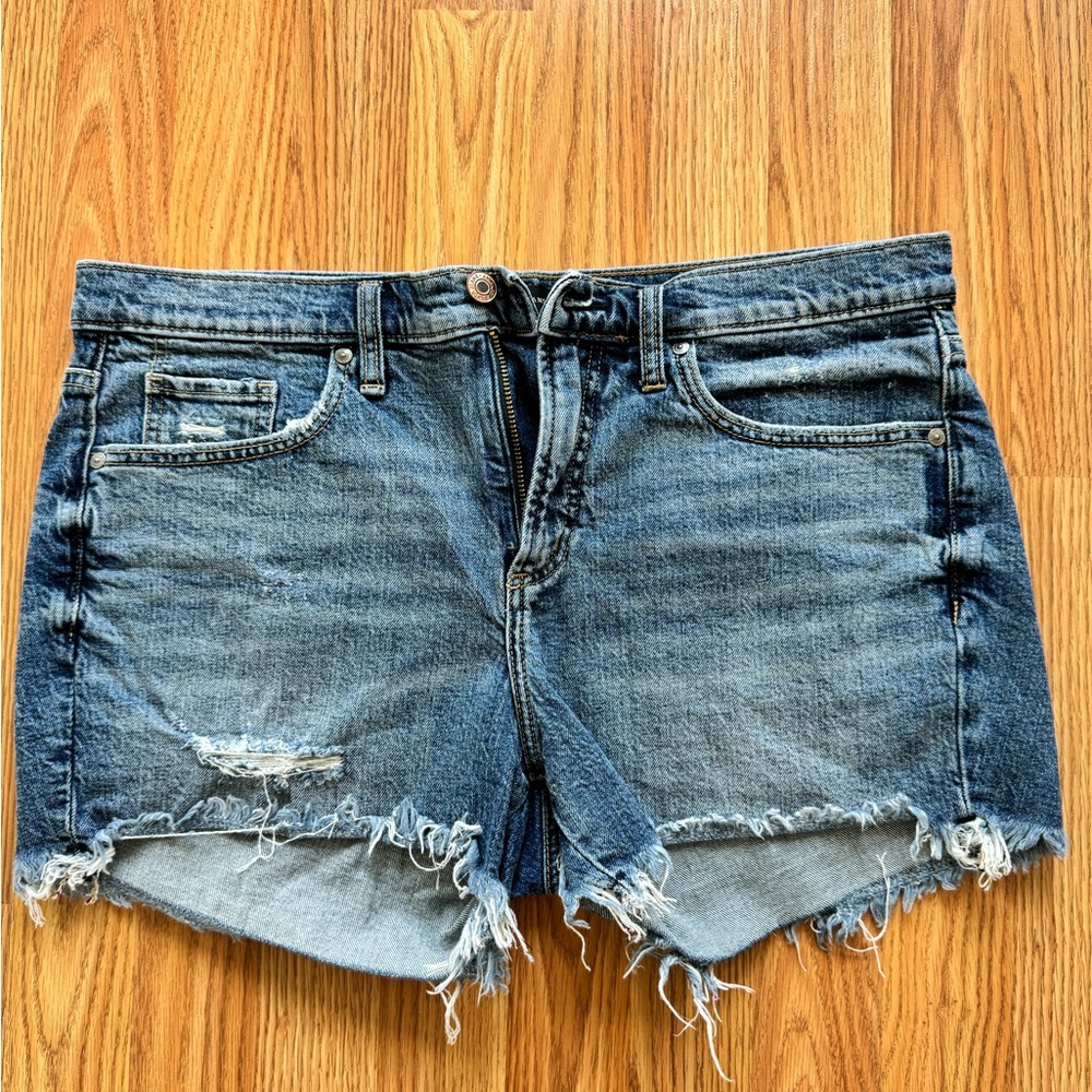 Women’s Silver Shorts